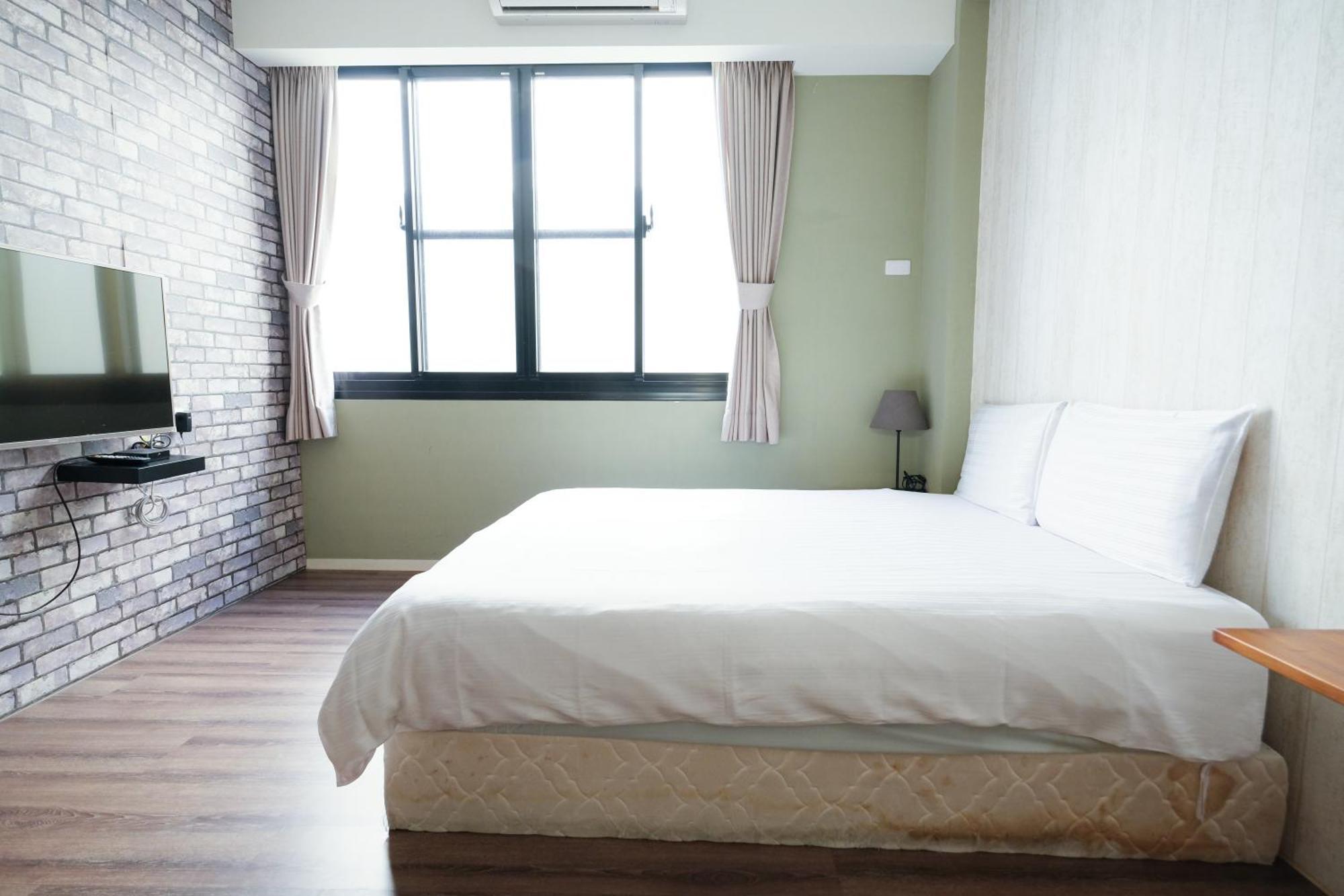 Wow Haha Foodie House Tainan Zewnętrze zdjęcie